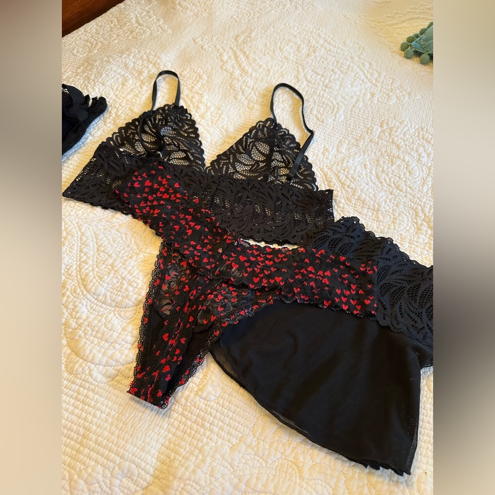 Elegant Black and Red Lace Lingerie Set